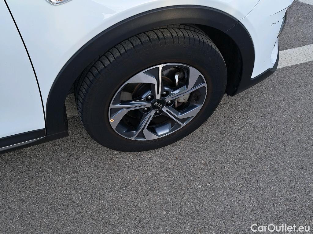  KIA  XCeed KIA  / 2019 / 5P / todoterreno 1.0 T-GDi Drive 88kW (120CV) #9