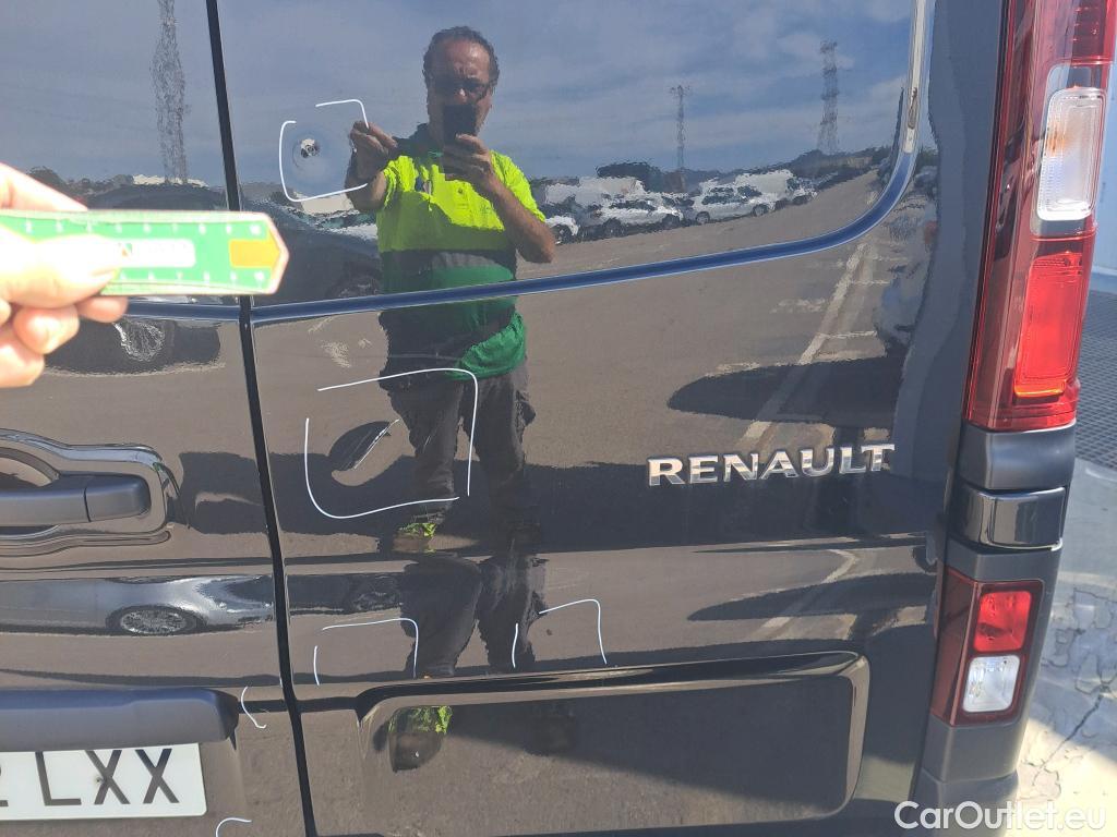  Renault  Trafic RENAULT  / 2021 / 4P / furgón Furgón L2H1 Blue dCi 110 Kw (150 CV) CUA #16