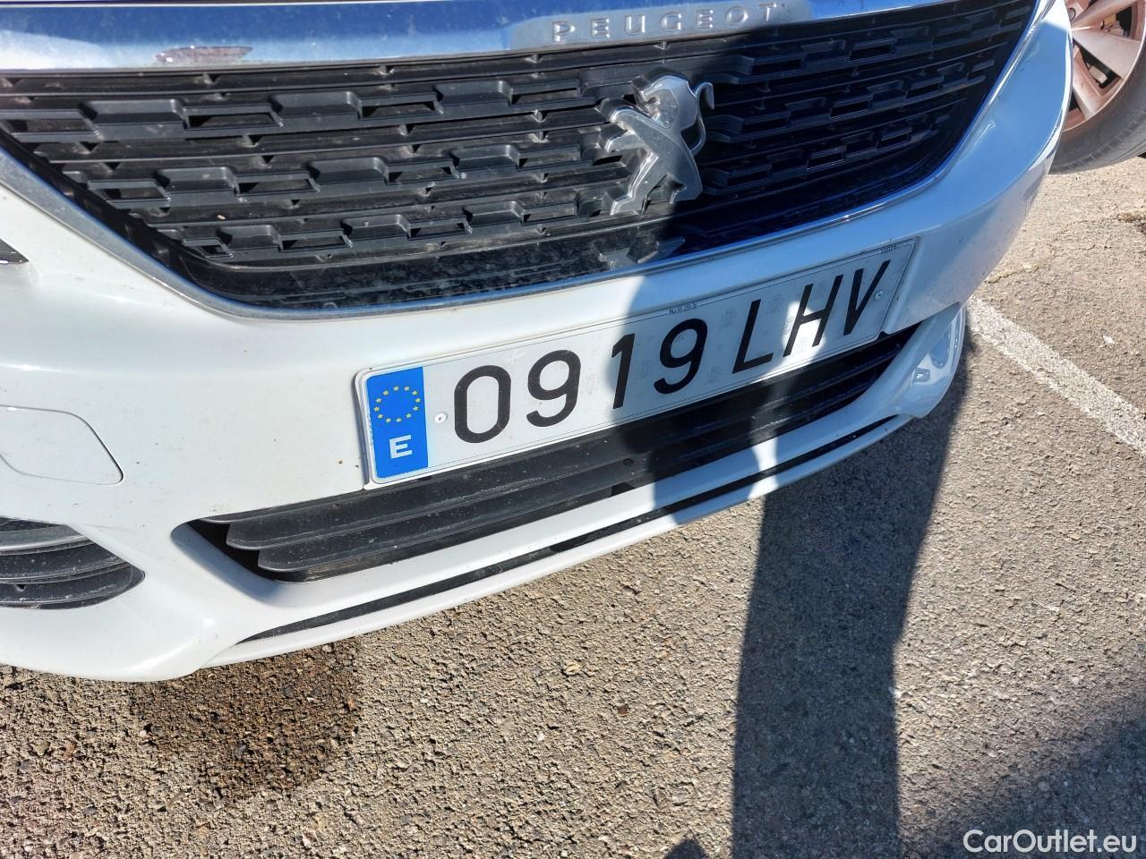  Peugeot  308  Style 1.5 HDi 100CV MT6 E6dT #8