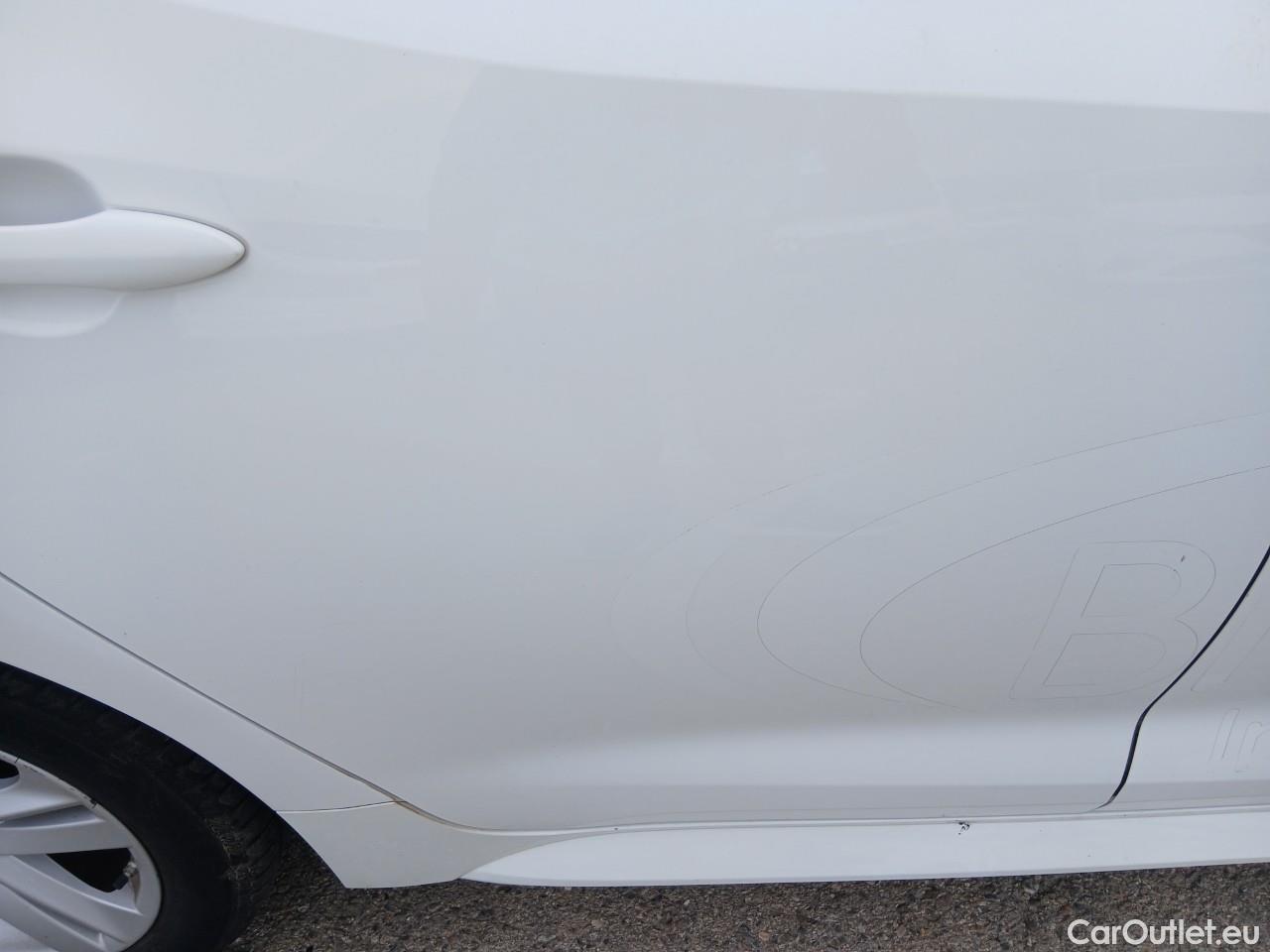  Toyota  Corolla TOYOTA  1.8 125H ACTIVE TECH E-CVT (AC3) #24