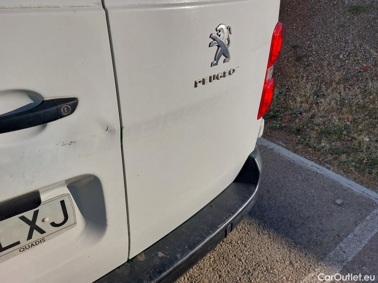  Peugeot  Expert  Furgón Pro Standard 1.5 HDI 120CV MT6 E6d #22