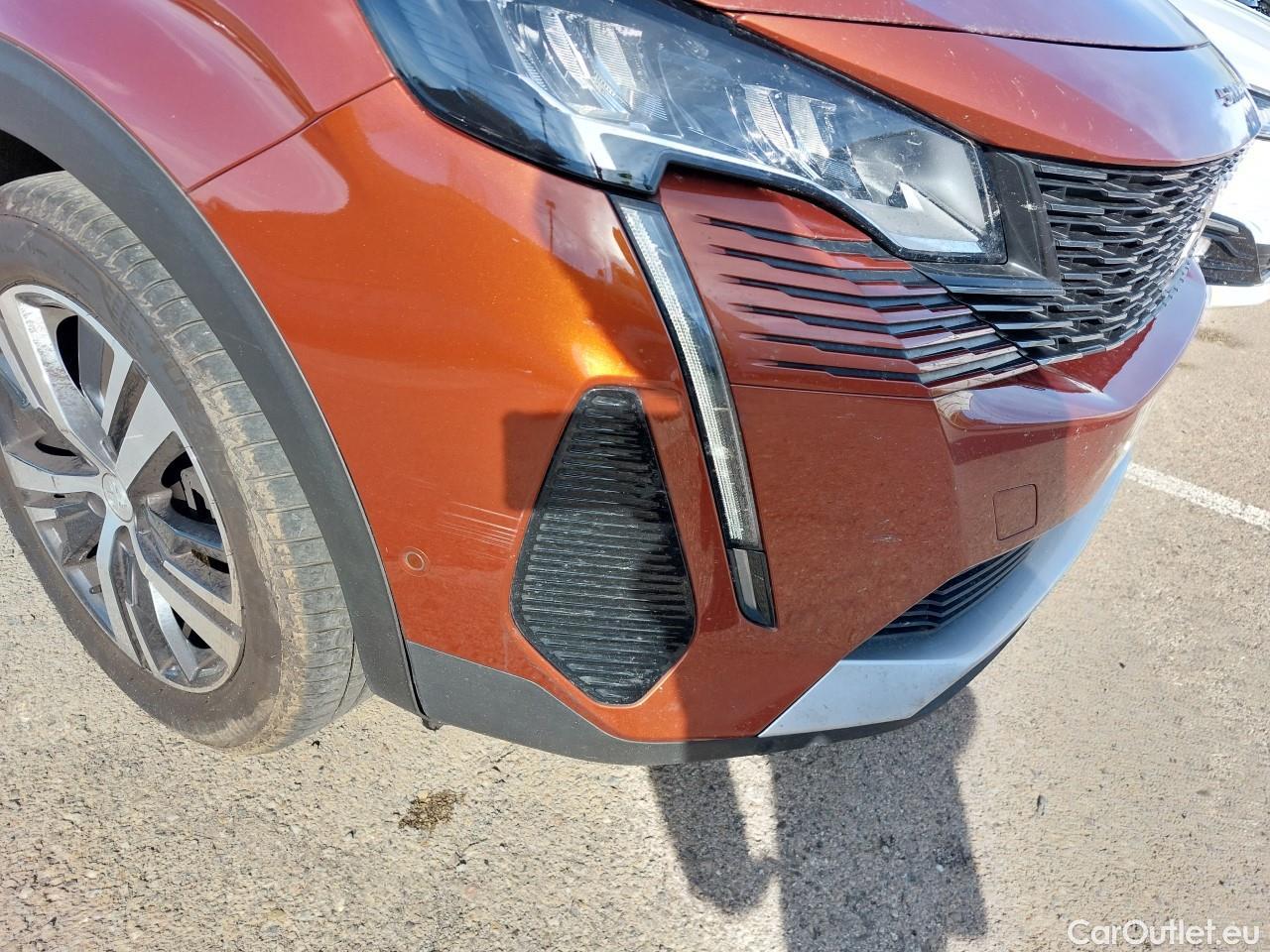  Peugeot  5008  Allure 1.5 130CV MT6 #1