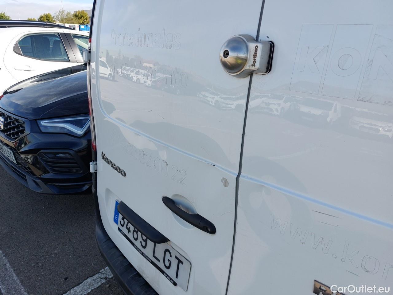  Renault  Kangoo  II Furgón Professional 1.5 dCi 95CV MT6 E6dT #17