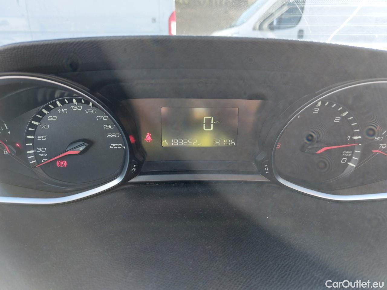  Peugeot  308  Style 1.5 HDi 100CV MT6 E6dT #27