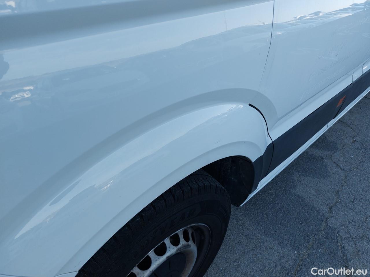  Volkswagen  Crafter  Furgón 30 Furgón BM TA FWD 2.0 TDI 140CV MT6 E6 #6