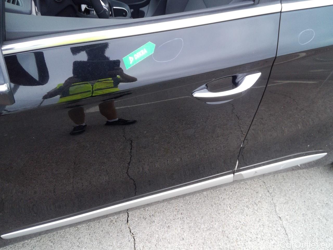  Hyundai   Ioniq HYUNDAI / 2019 / 5P / berlina con portón 1.6 GDI HEV Tecno DCT #8