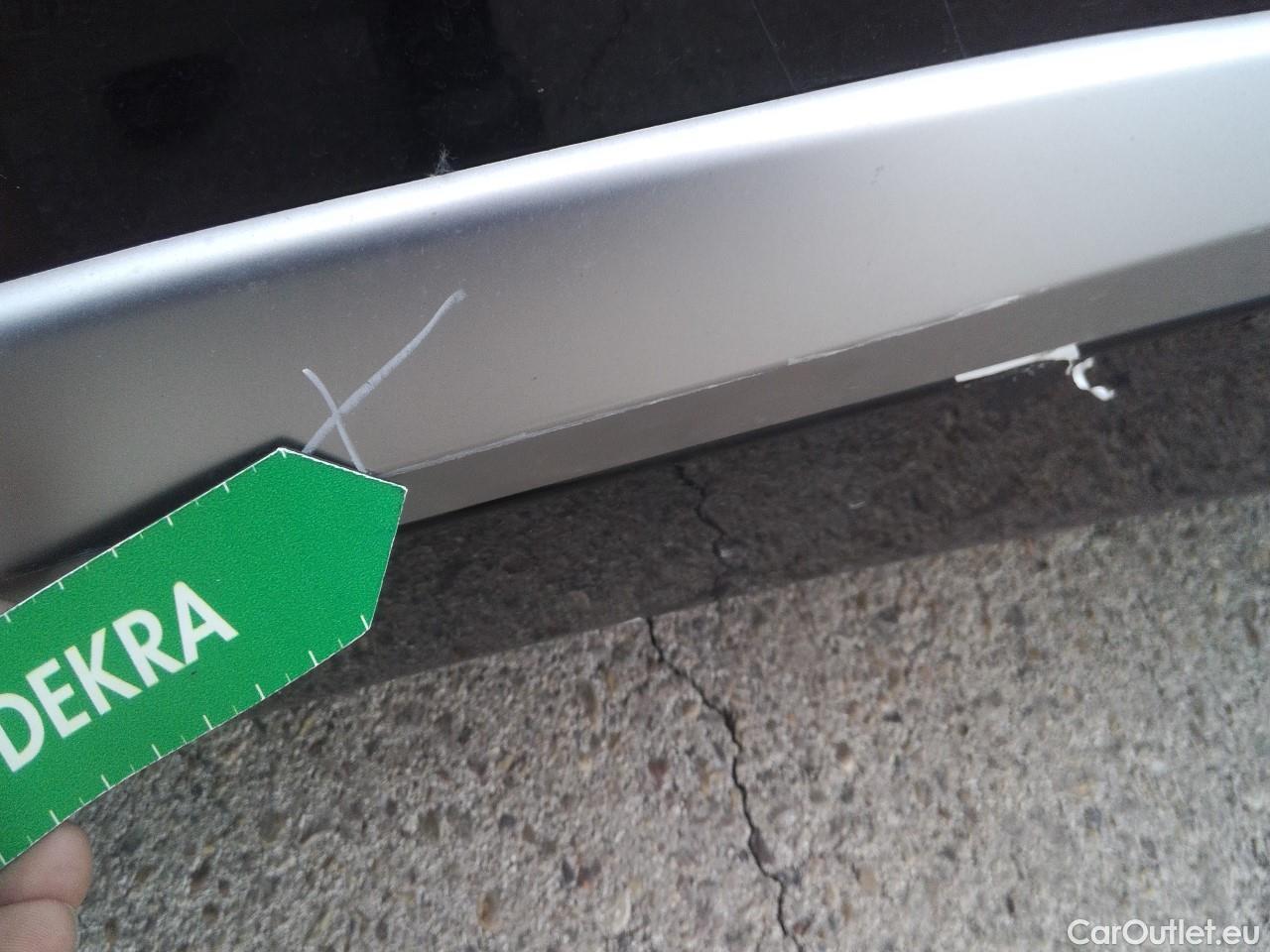  Hyundai   Ioniq HYUNDAI / 2019 / 5P / berlina con portón 1.6 GDI HEV Tecno DCT #10