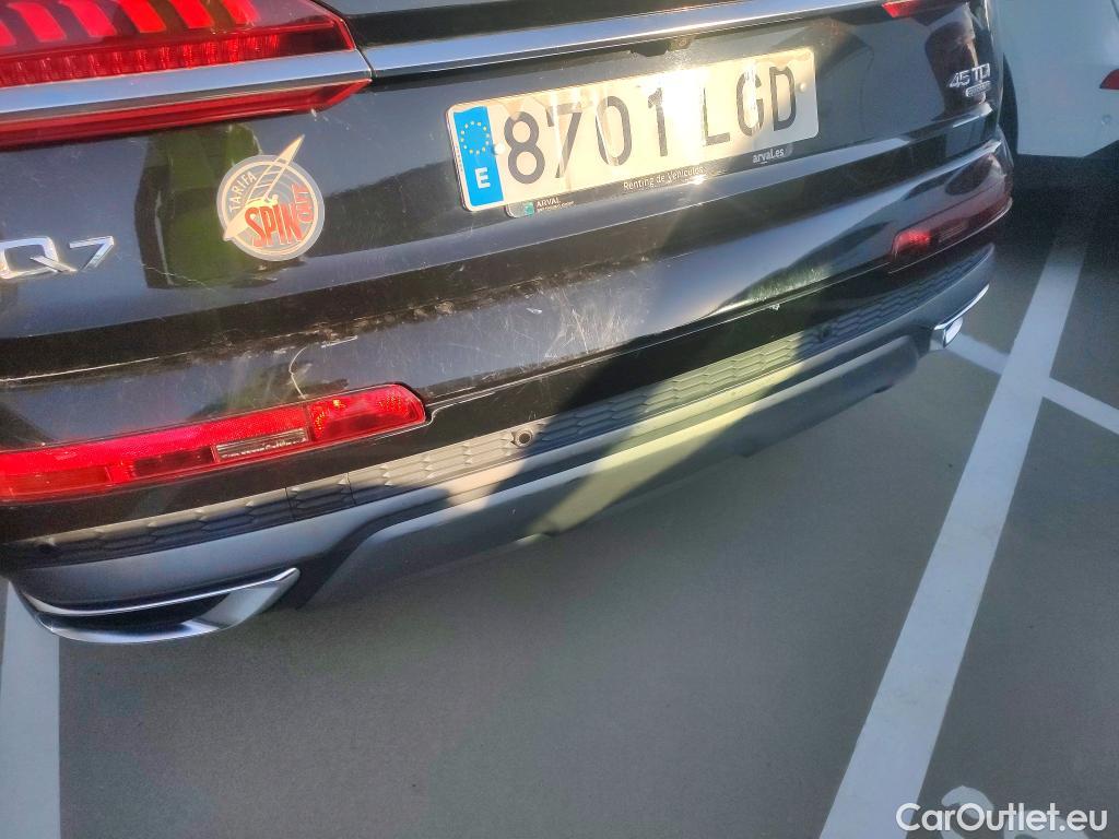  Audi  Q7 AUDI  / 2019 / 5P / todoterreno S line 45 TDI 170kW (232CV) quat. tip. #39