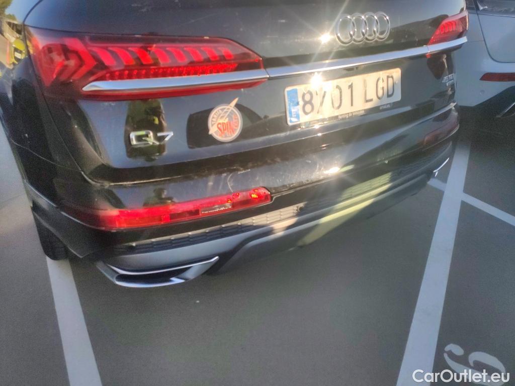  Audi  Q7 AUDI  / 2019 / 5P / todoterreno S line 45 TDI 170kW (232CV) quat. tip. #37