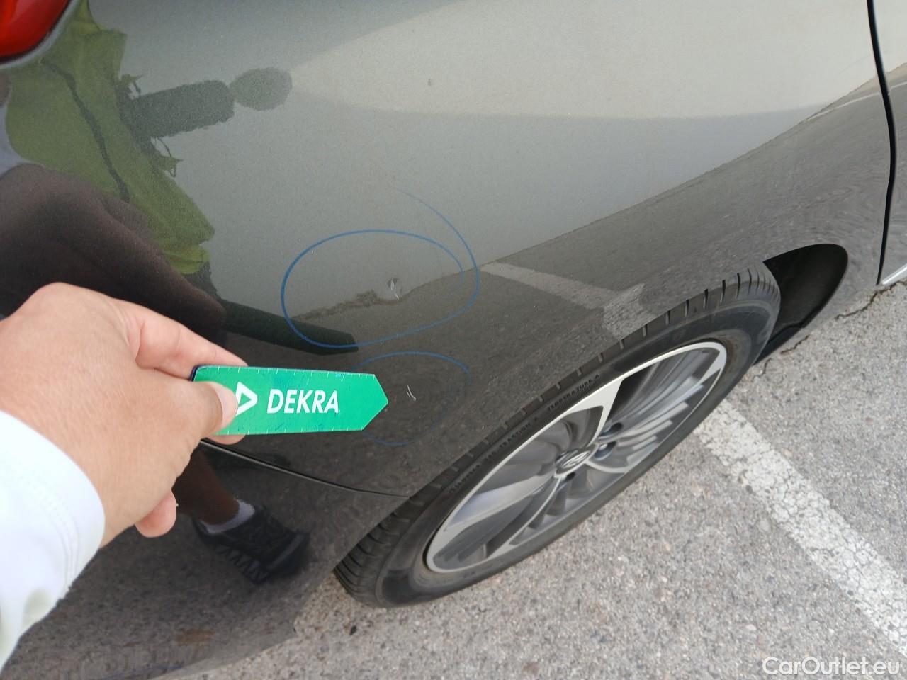  Hyundai   Ioniq HYUNDAI / 2019 / 5P / berlina con portón 1.6 GDI PHEV Klass DCT #30