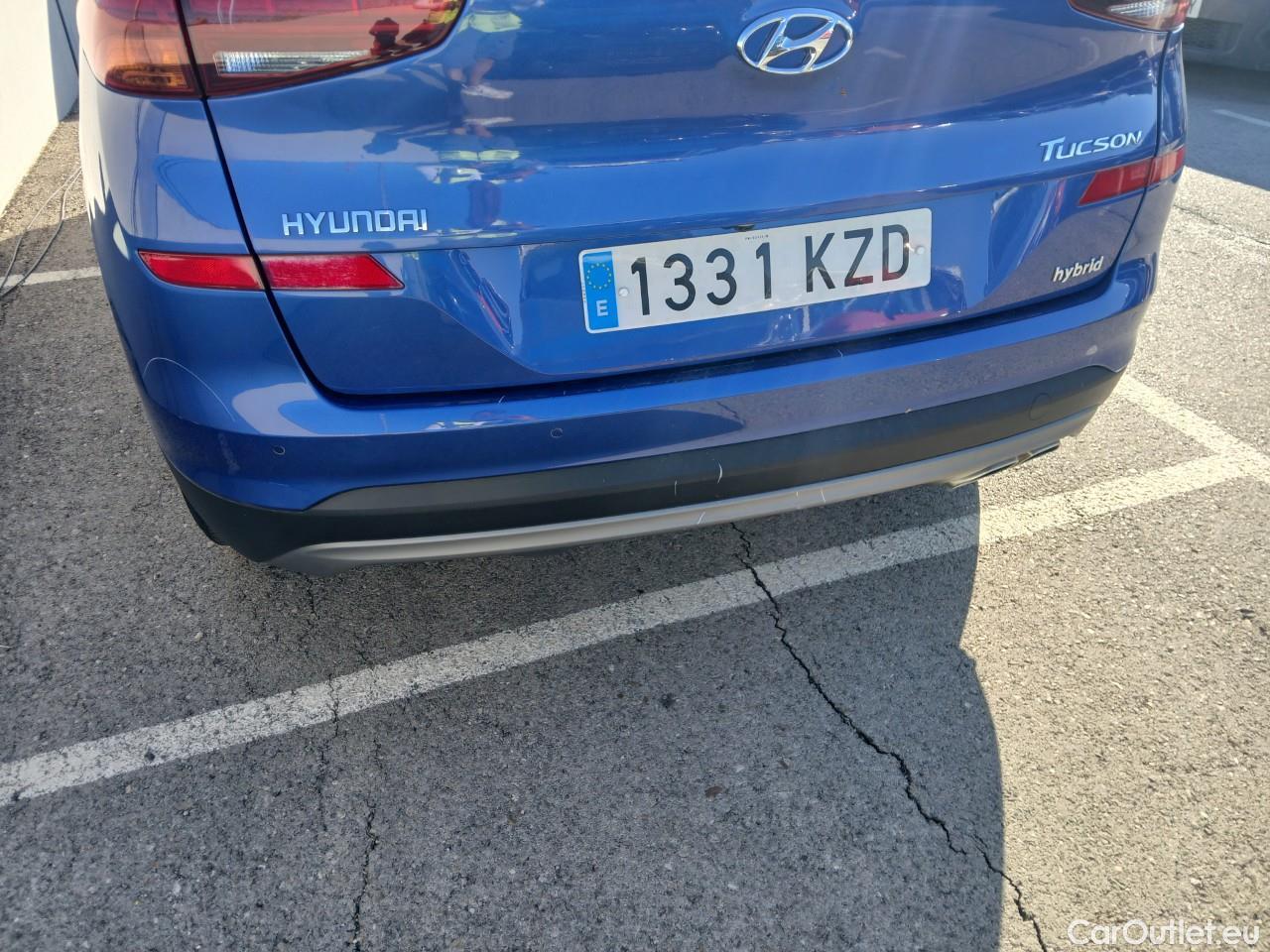  Hyundai  Tucson HYUNDAI  / 2018 / 5P / todoterreno  CRDI 1.6 116 CV 48V 4X2 SLE(SP)(SL) #19