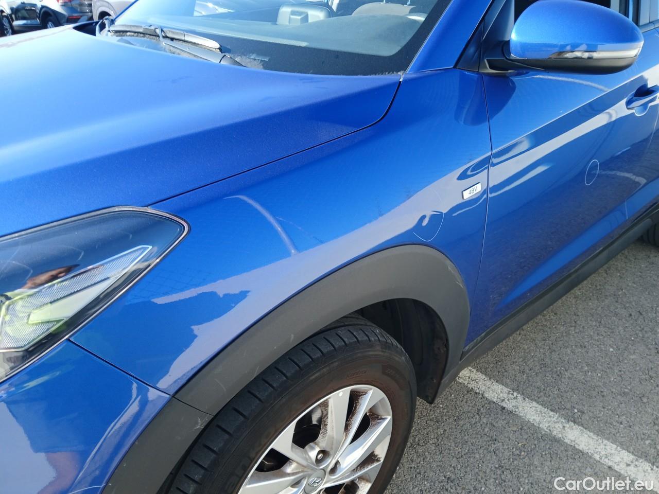  Hyundai  Tucson HYUNDAI  / 2018 / 5P / todoterreno  CRDI 1.6 116 CV 48V 4X2 SLE(SP)(SL) #9
