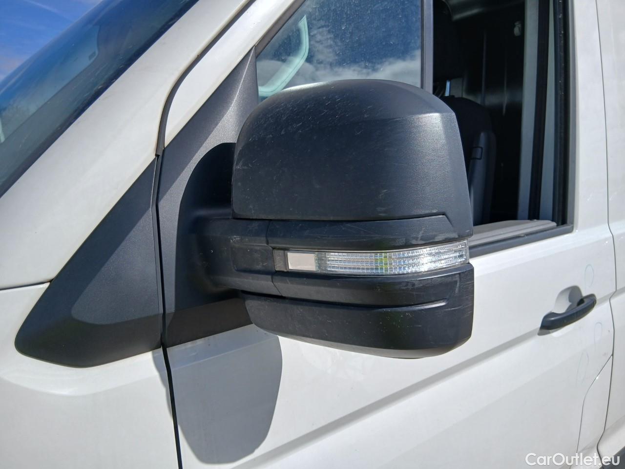  Volkswagen  Crafter  Furgón 35 Furgón BM TA FWD 2.0 TDI 140CV MT6 E6 #11