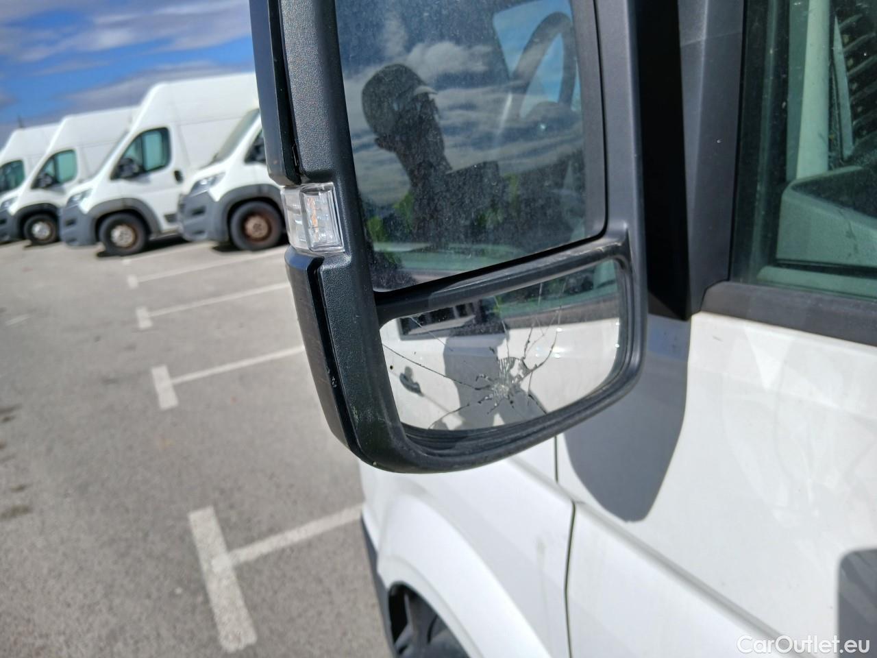  Volkswagen  Crafter  Furgón 35 Furgón BM TA FWD 2.0 TDI 140CV MT6 E6 #14