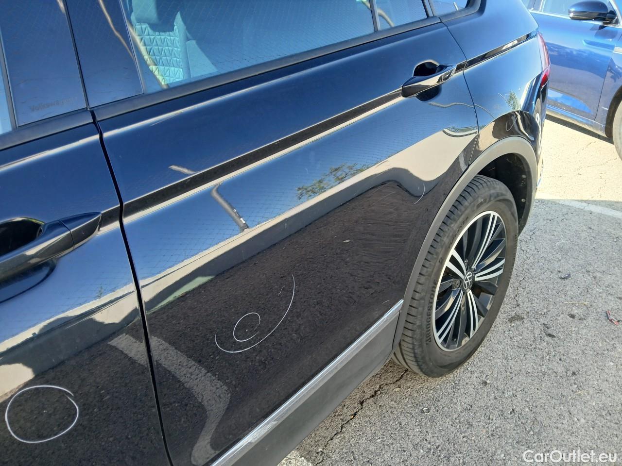  Volkswagen  Tiguan  Life 2.0 TDI 150CV AT7 E6d #12