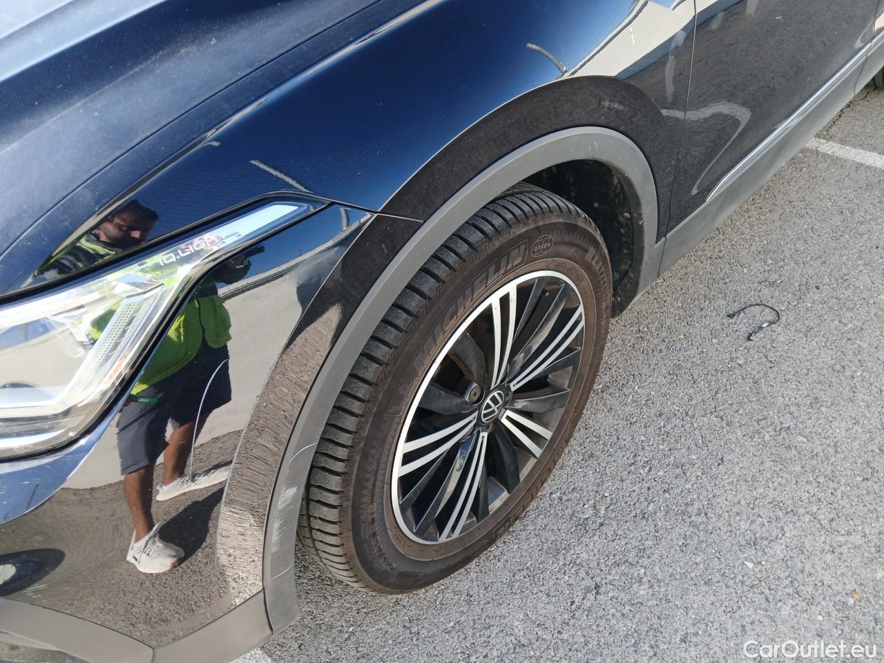  Volkswagen  Tiguan  Life 2.0 TDI 150CV AT7 E6d #5