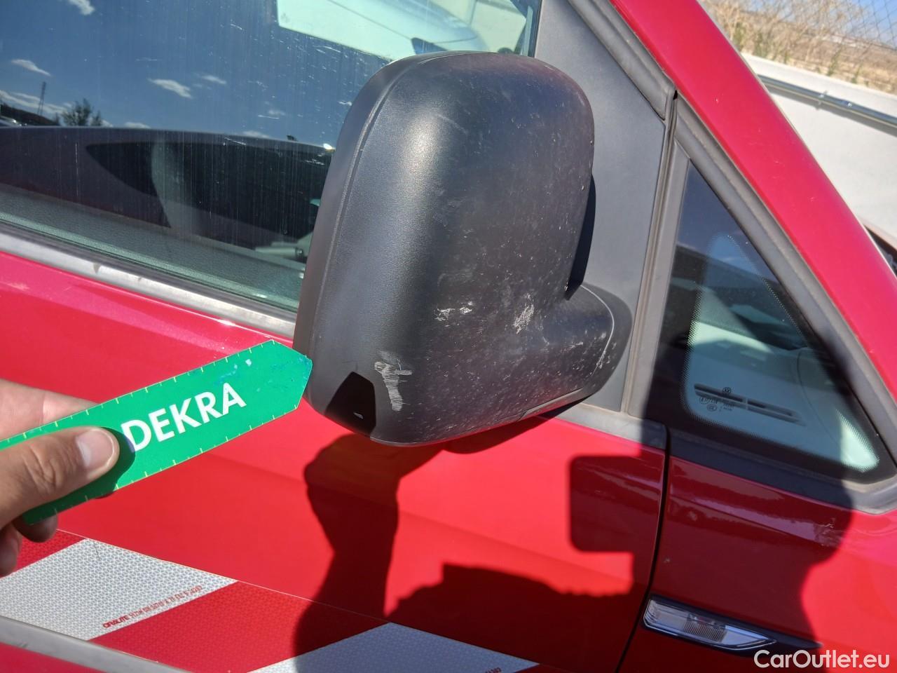  Volkswagen  Caddy  Profesional Furgón BMT 2.0 TDI 100CV MT5 E6 #40
