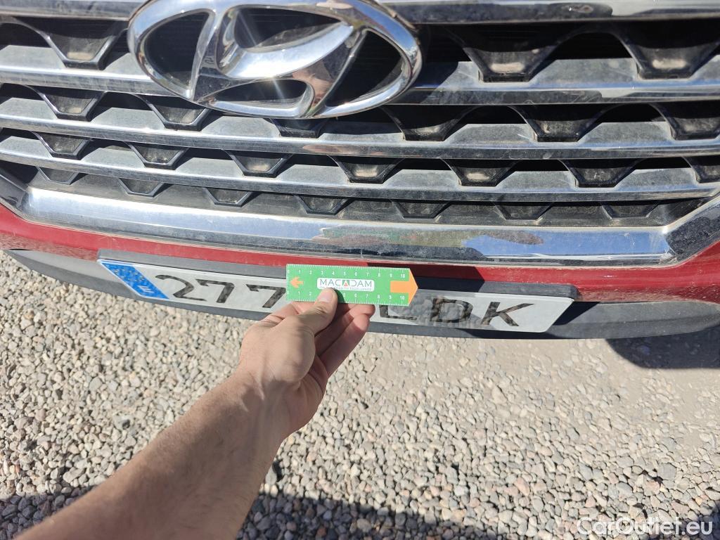  Hyundai  Tucson HYUNDAI  / 2018 / 5P / todoterreno 1.6 GDI 97kW (131CV) SLE 4X2(SP) #9