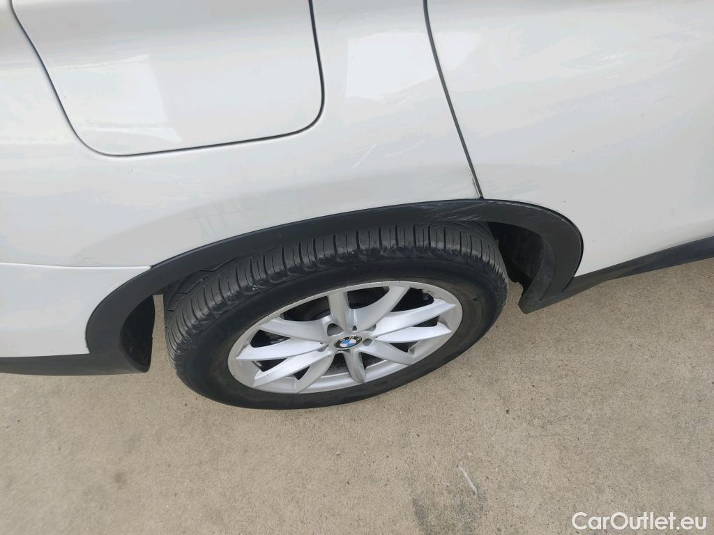  Bmw  X1 BMW  / 2015 / 5P / todoterreno sDrive18d #42