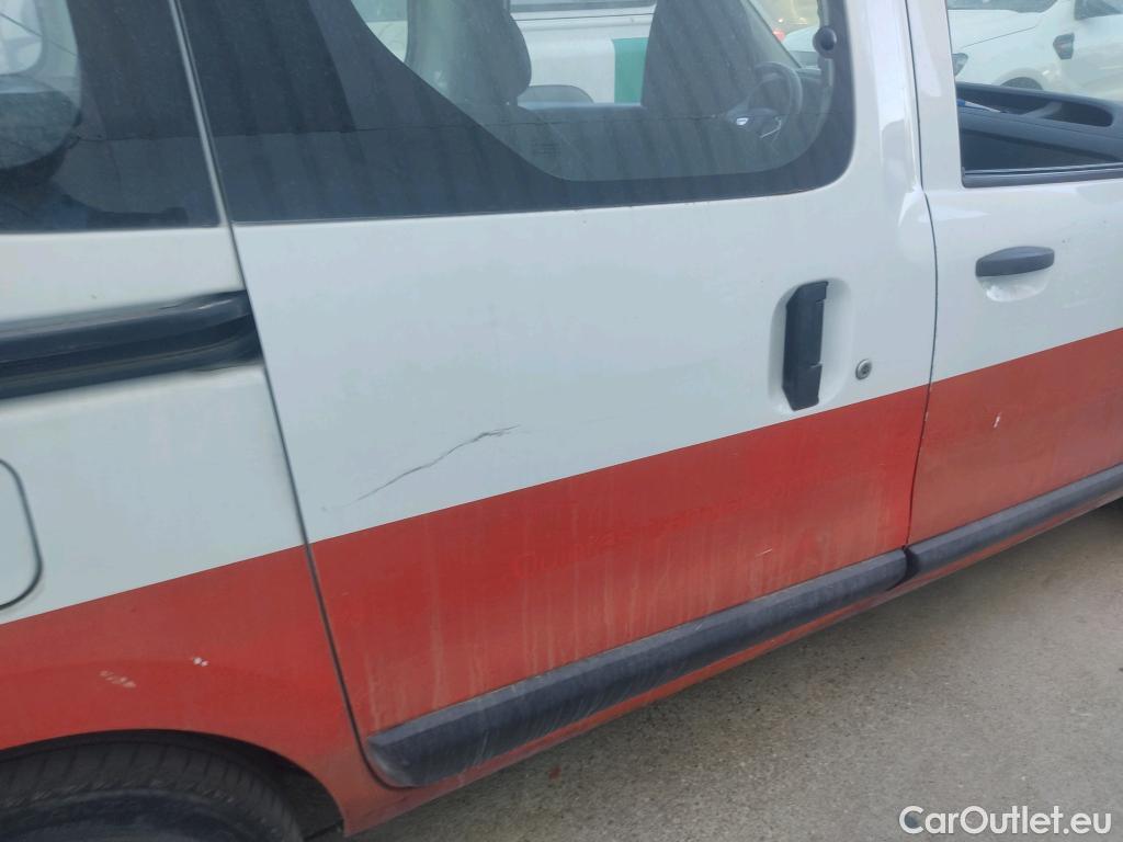  Dacia  Dokker  Essential 1.6 SCe 100CV MT5 E6 #39