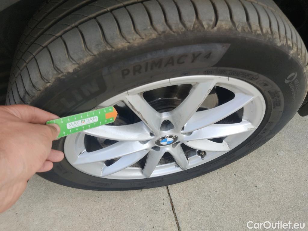  Bmw  X1 BMW  / 2015 / 5P / todoterreno sDrive18d #16