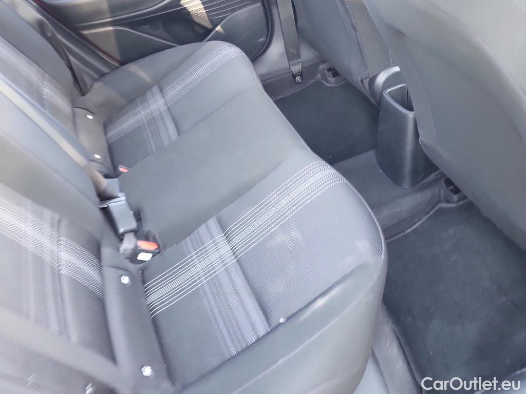  Hyundai  Bayon HYUNDAI  / 2021 / 5P / todoterreno 1.2 MPI Klass #26
