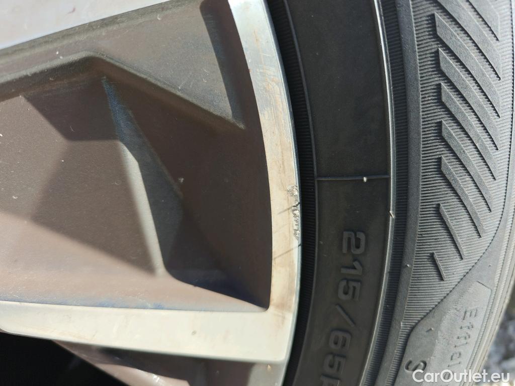  Hyundai  Tucson HYUNDAI  / 2020 / 5P / todoterreno 1.6 CRDI 100kW (136CV) 48V Maxx DCT #84