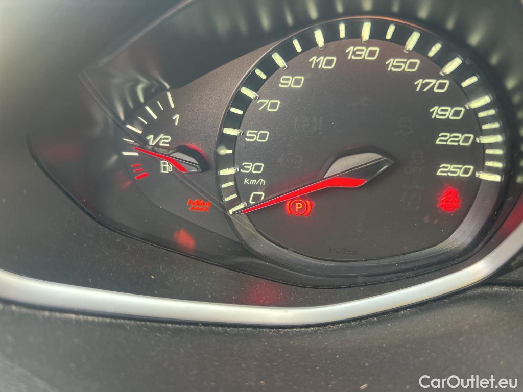  Peugeot  308  Style 1.5 HDi 100CV MT6 E6dT #34