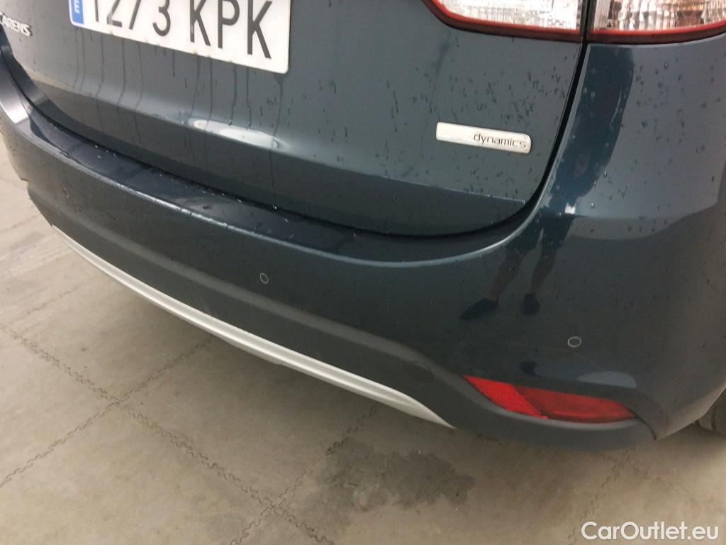  KIA  Carens KIA  / 2017 / 5P / monovolumen compacto 1.7 CRDi VGT 85kW (115CV) Drive Eco-Dyn #23