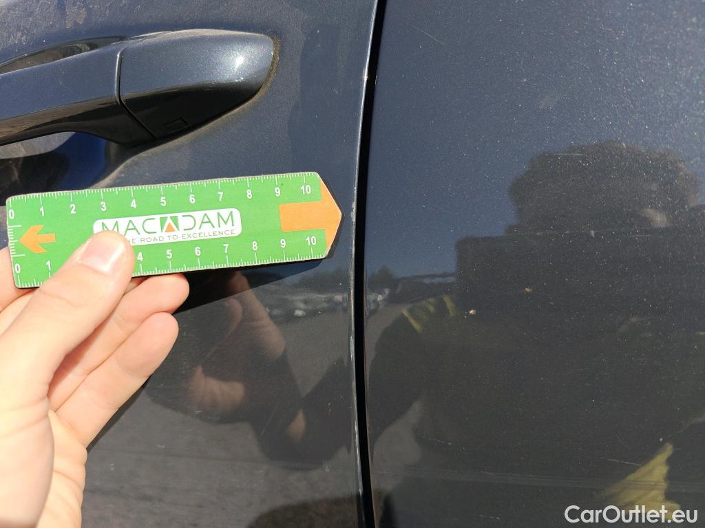  KIA  XCeed KIA  / 2019 / 5P / todoterreno 1.0 T-GDi Drive 88kW (120CV) #3