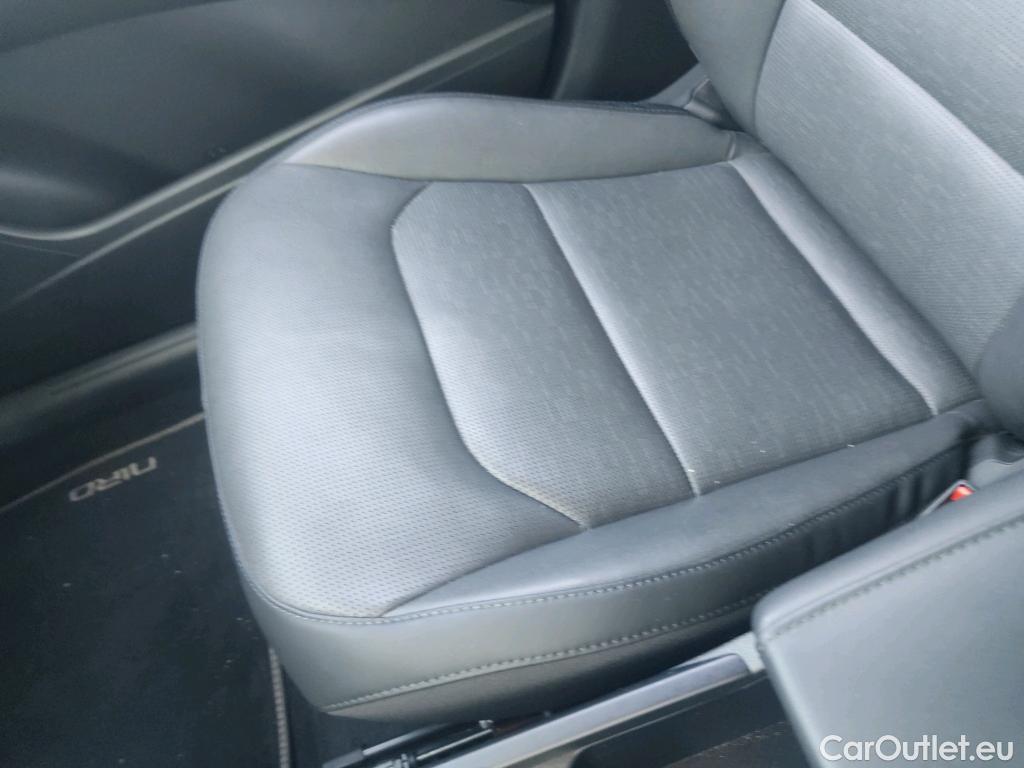  KIA  Niro  Hybrid Emotion 1.6 AT6 E6d #9