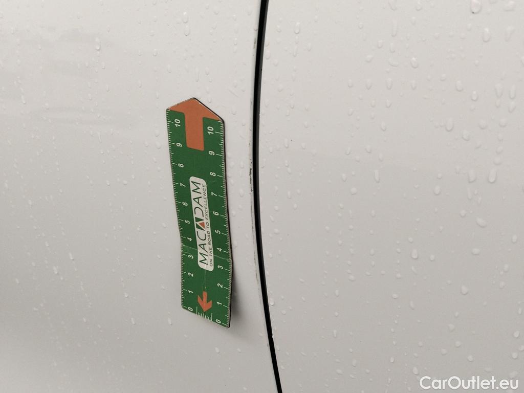  KIA  Cee'd KIA Ceed / 2021 / 5P / berlina con portón 1.0 T-GDi 74kW (100CV) Concept #2