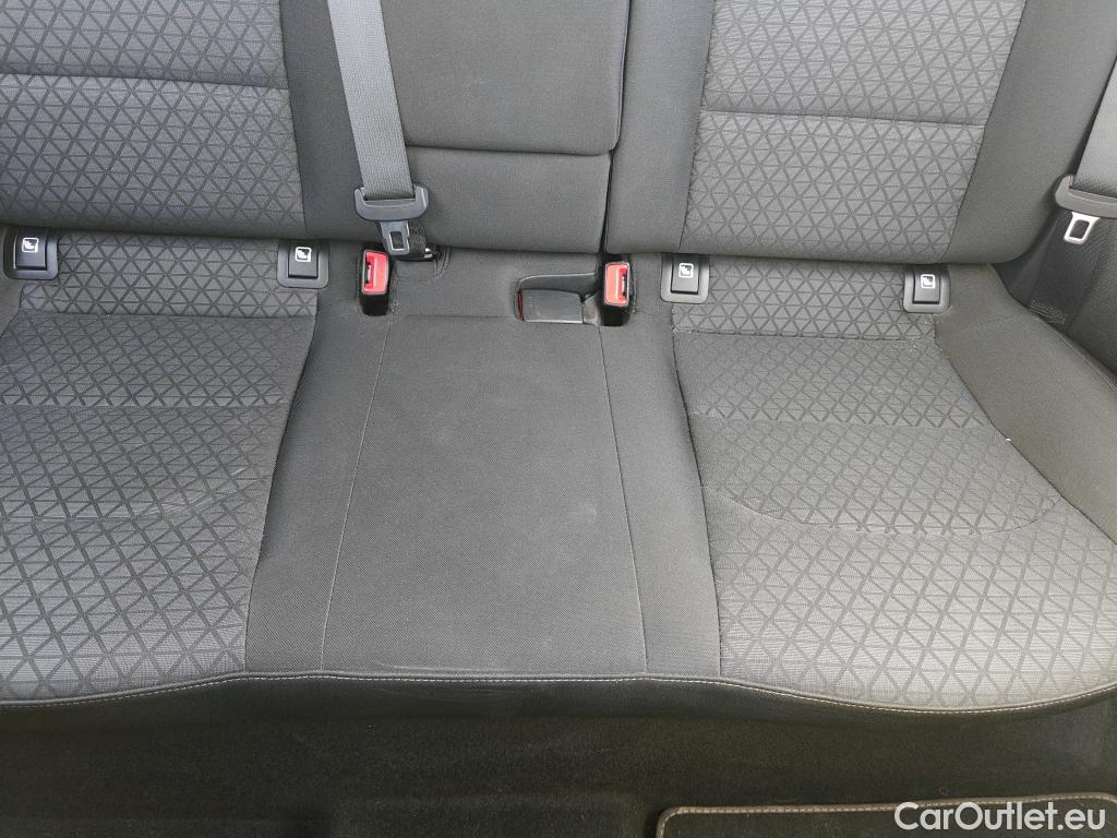  KIA  XCeed KIA  / 2019 / 5P / todoterreno 1.0 T-GDi Drive 88kW (120CV) #35