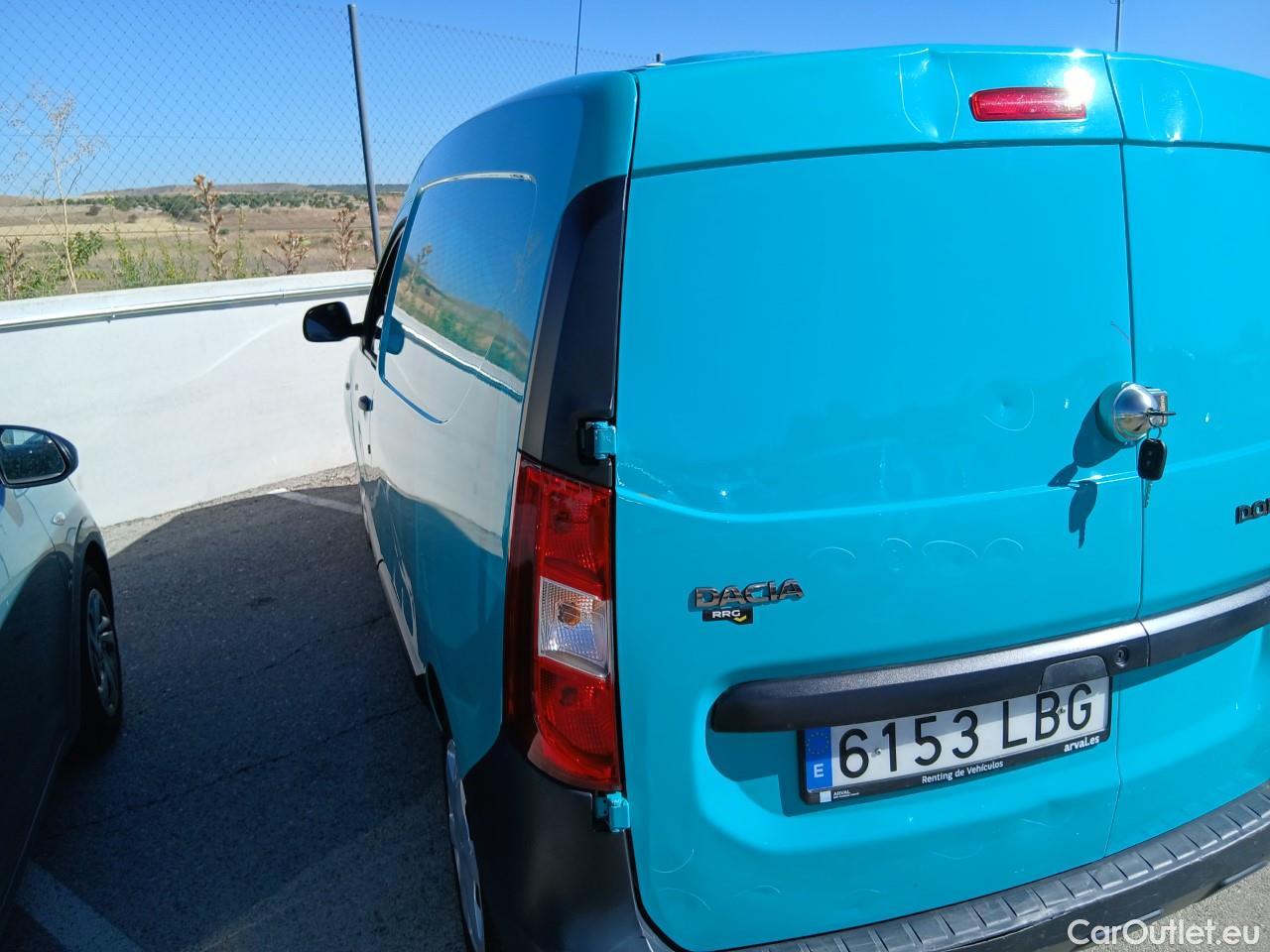  Dacia  Dokker DACIA  / 2013 / 4P / furgón derivado de turismo Essential 1.6 75kW (100CV) GLP #12