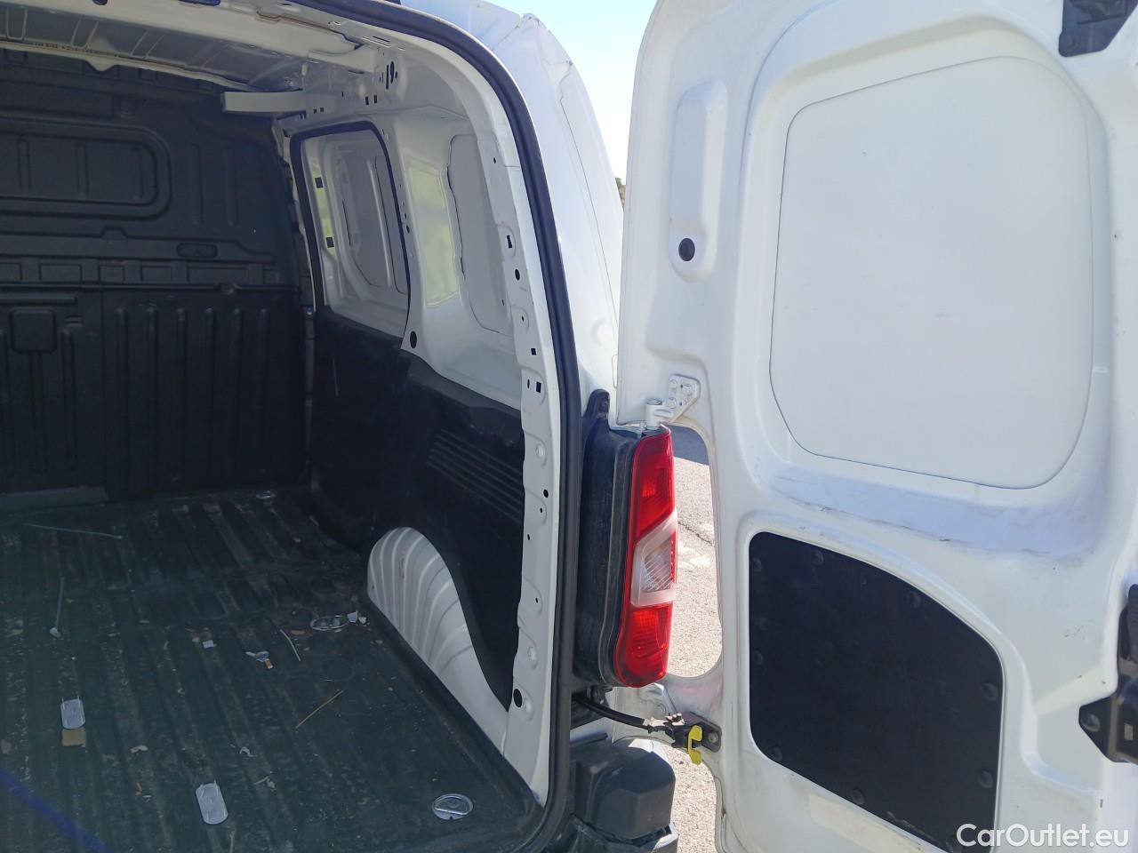  Citroen  Berlingo  Furgón Control M 1.5 BlueHDi 100CV MT6 E6d #9