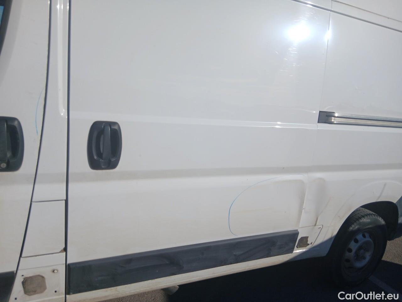  Fiat  Ducato FIAT  / 2014 / 4P / furgón 35 L2 H2 2.3 1 (118 kW) Euro 6d-temp #24