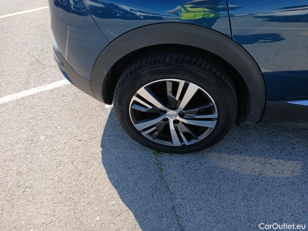  Peugeot  3008  Allure 1.5 HDi 130CV AT8 E6d #9