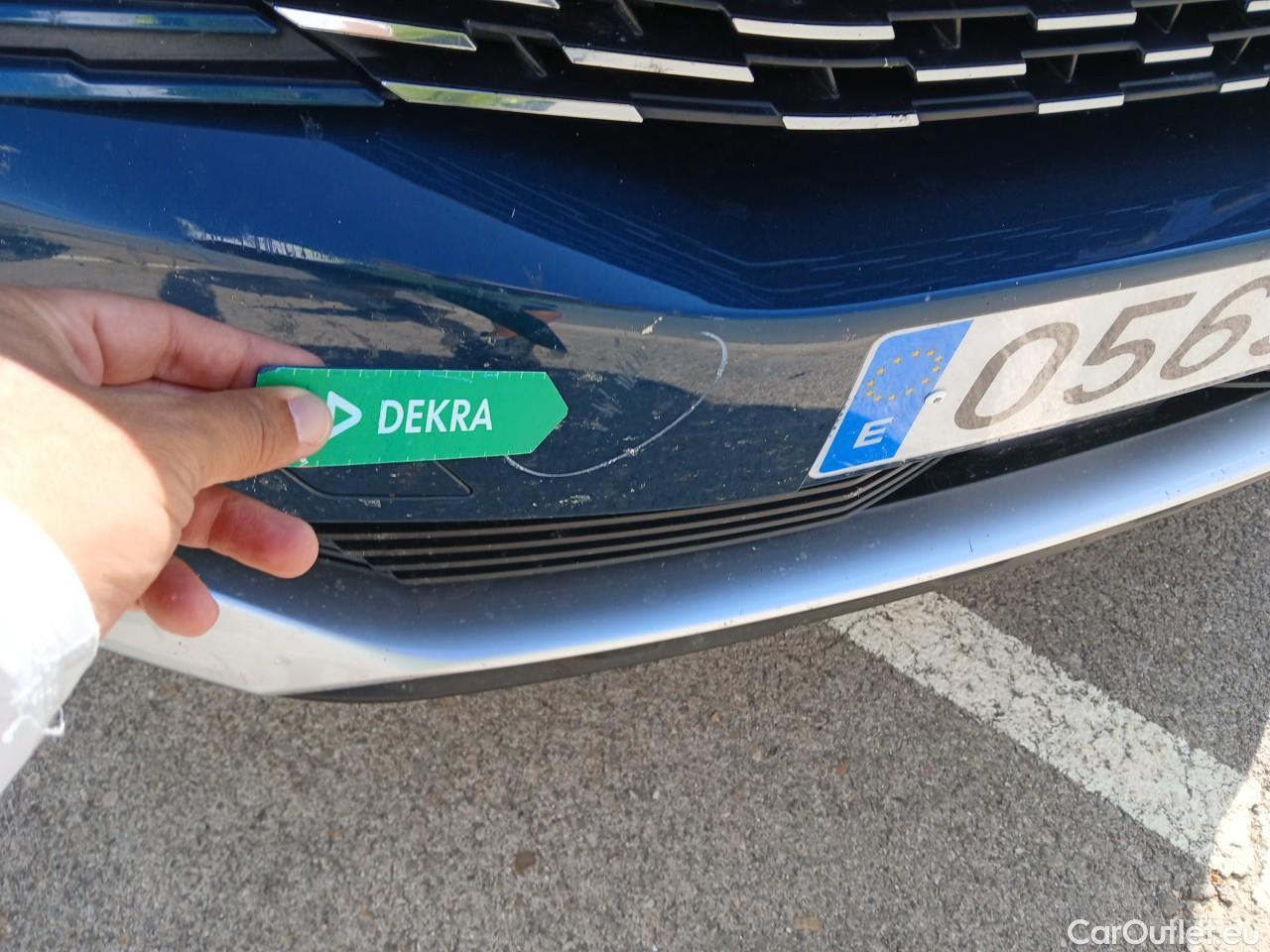  Peugeot  3008  Allure 1.5 HDi 130CV AT8 E6d #15