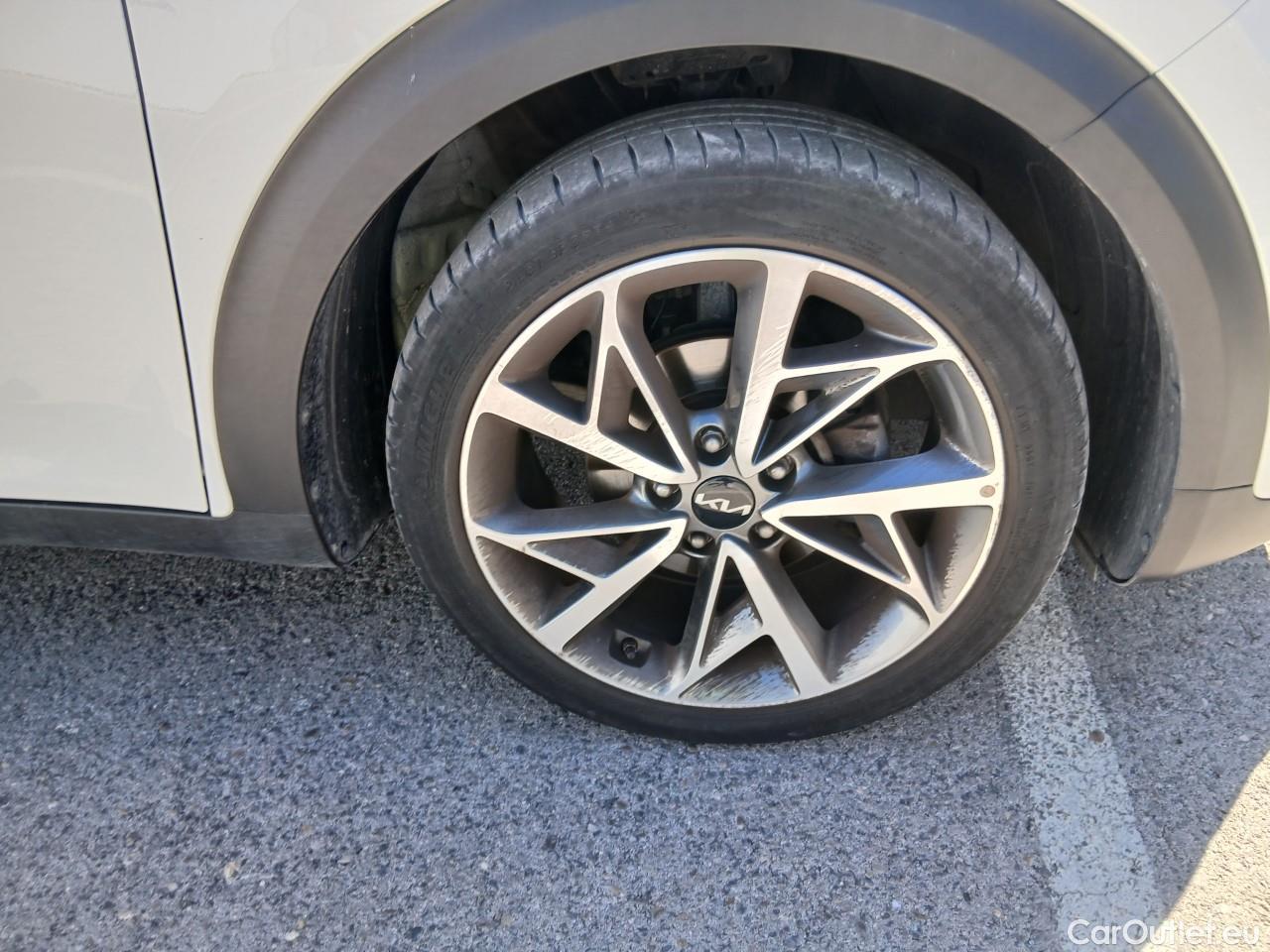  KIA  Niro  Emotion 1.6 AT6 E6d #39
