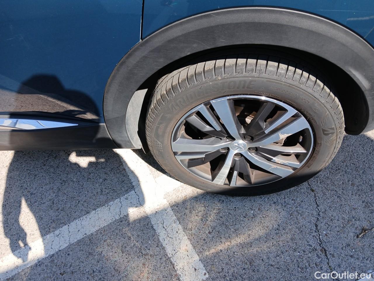  Peugeot  3008  Allure 1.5 HDi 130CV AT8 E6d #36