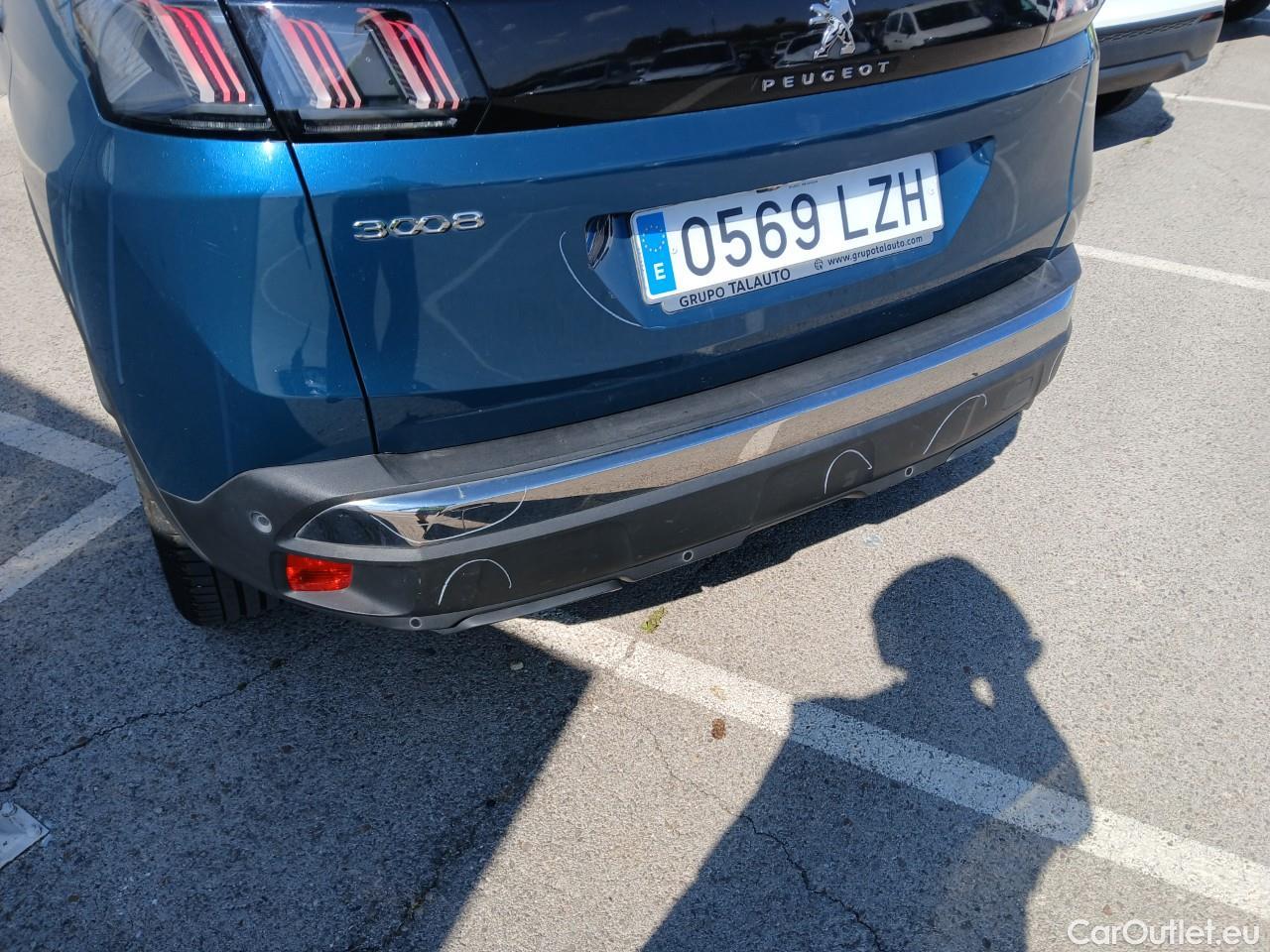  Peugeot  3008  Allure 1.5 HDi 130CV AT8 E6d #26
