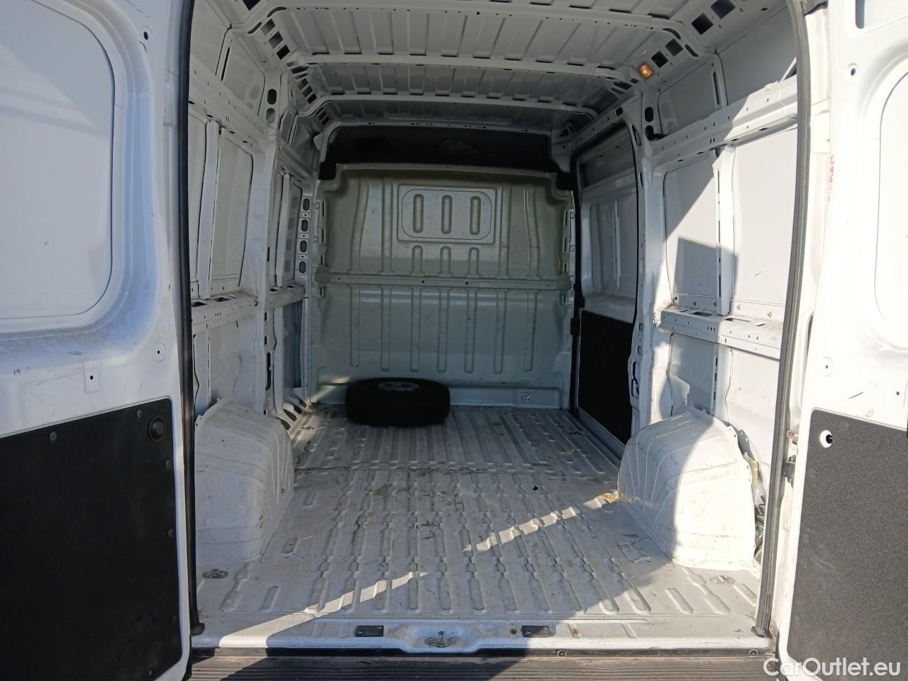  Opel  Movano  C HKa L2H2 3 5t Edition 140CV MT6 E6d #10