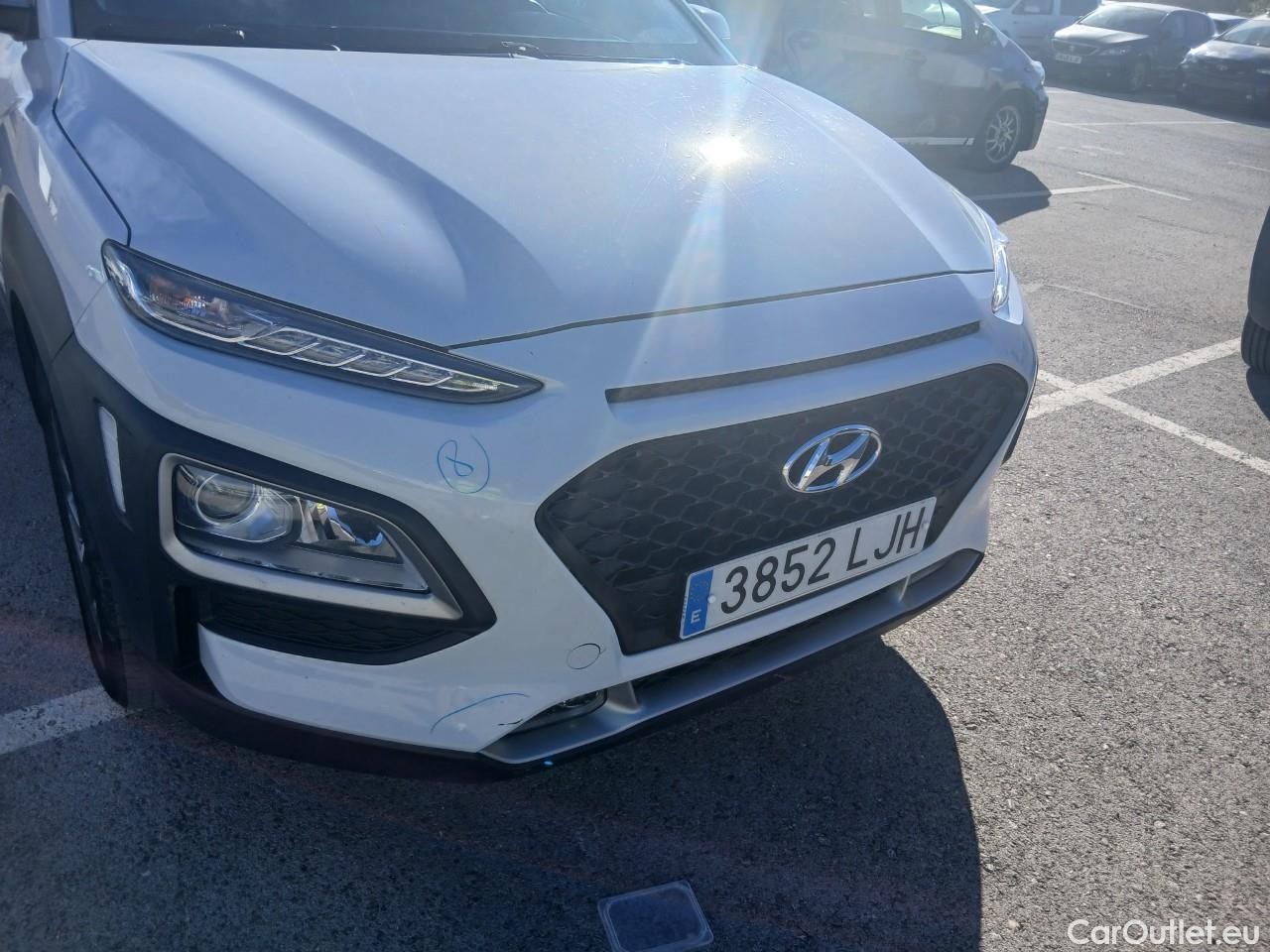  Hyundai  Konna HYUNDAI Kona / 2017 / 5P / todoterreno 1.6 GDI HEV Klass DT #13