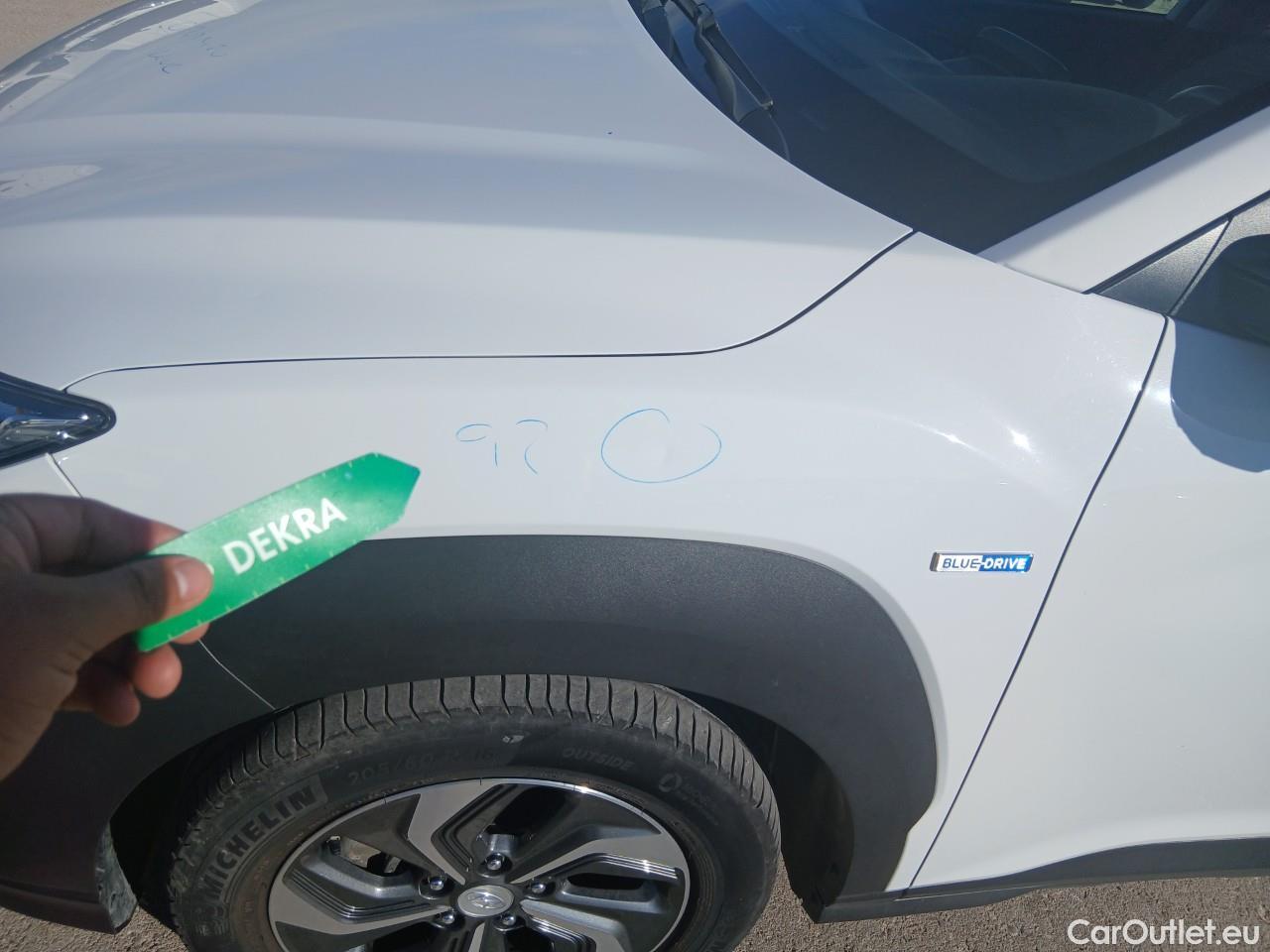  Hyundai  Konna HYUNDAI Kona / 2017 / 5P / todoterreno 1.6 GDI HEV Klass DT #17