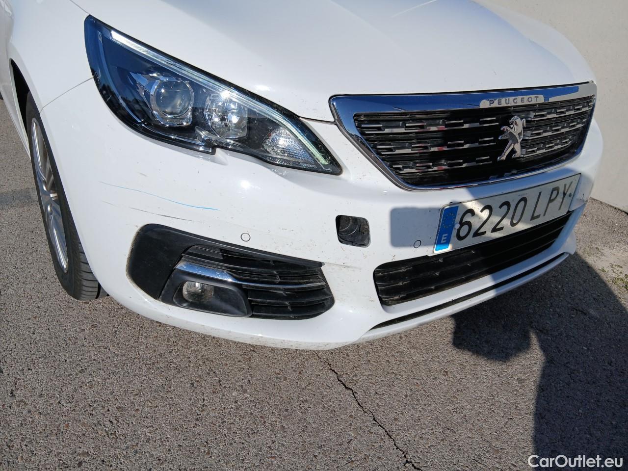 Peugeot  308 PEUGEOT  / 2017 / 5P / familiar SW Allure PureTech 130 S&S #3