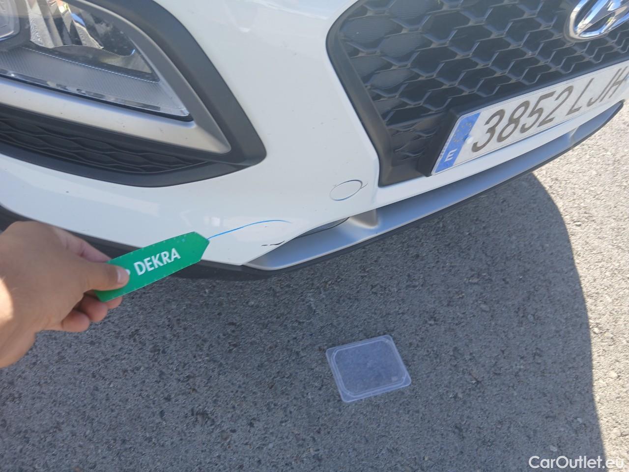  Hyundai  Konna HYUNDAI Kona / 2017 / 5P / todoterreno 1.6 GDI HEV Klass DT #12