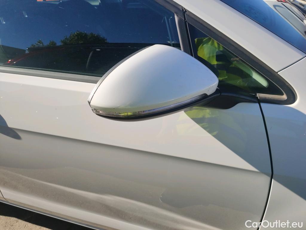  Volkswagen  Golf  VII Berlina Ready2Go 1.6 TDI 115CV MT5 E6dT #21