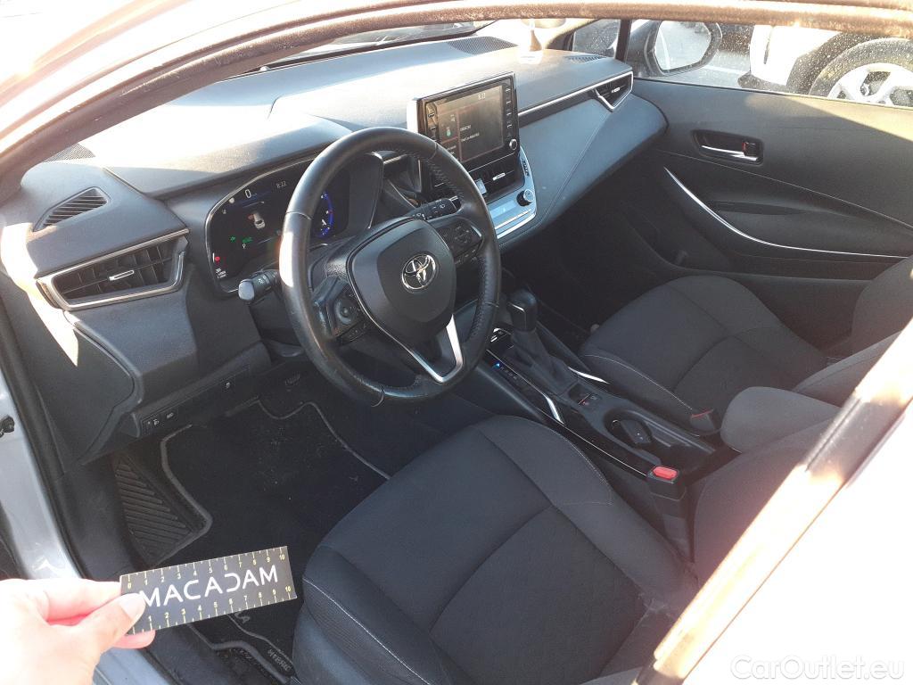  Toyota  Corolla TOYOTA  / 2019 / 5P / familiar 1.8 125H ACTIVE TECH E-CVT TOU SPORT #16