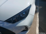  Toyota  Yaris TOYOTA  / 2020 / 5P / berlina con portón 1.5 120H Business Plus #15