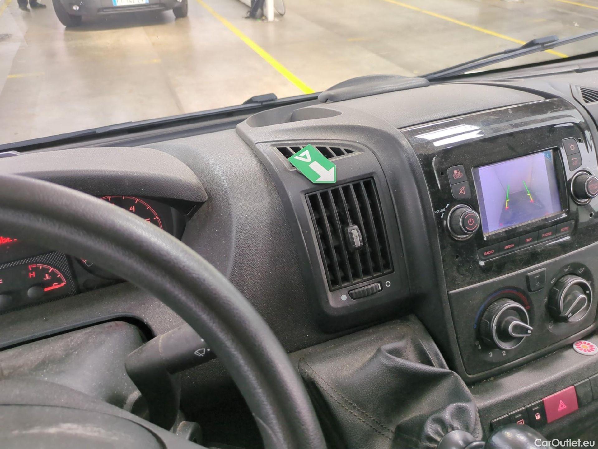  Peugeot  Boxer  Fourgon Surélevé 333 L2H2 Premium BlueHDi 140 Stop&Start 140CV BVM6 #1